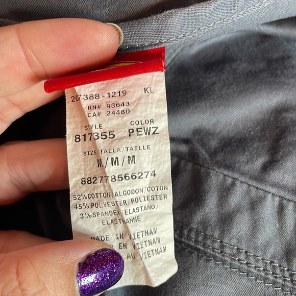 🎉Bundle of Dickies Scrub Jackets and Tops! Pewter Gray in Color! EUC! - Picture 5 of 9